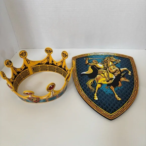 Disneyland Paris Knight Costume Shield Crown Prince Set Royal Dream Dress Up - Picture 2 of 7